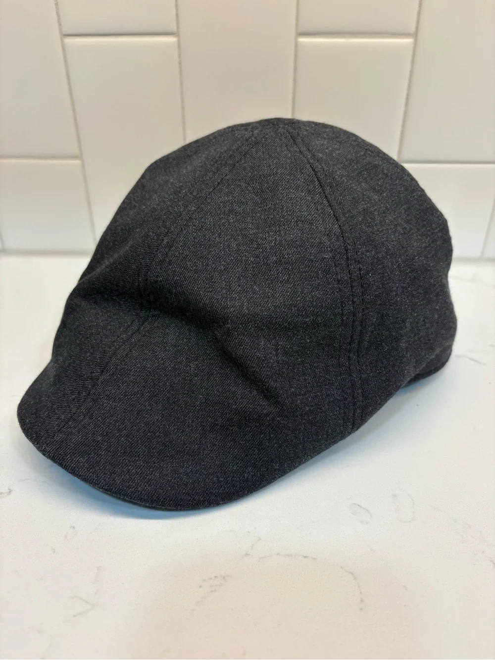 Banana Republic Men Flat Cap Newsboy Driving Hat Dark Charcoal Grey S/M